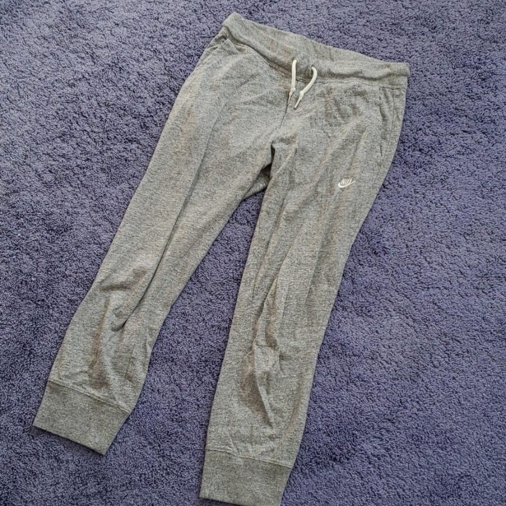 Nike grey small cut leggings